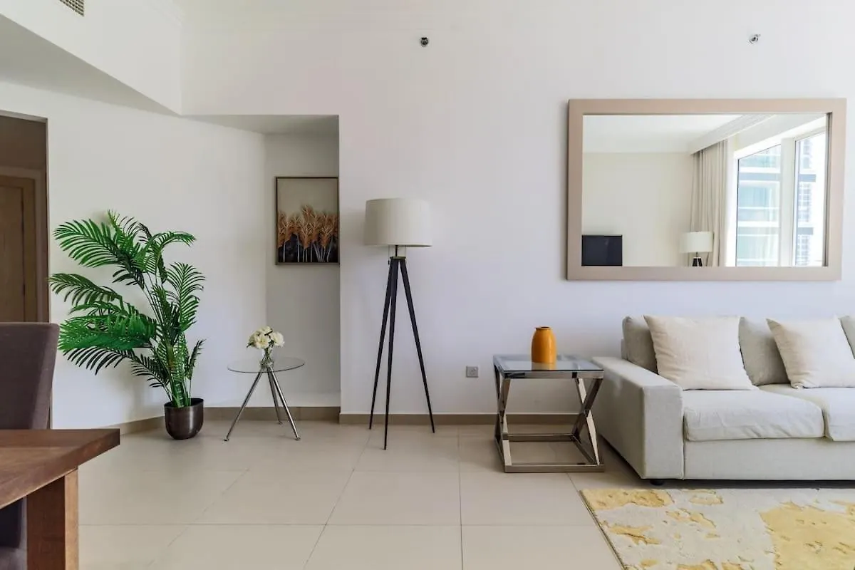 Luxury Stay Private Beach Access Dubaj 0*,