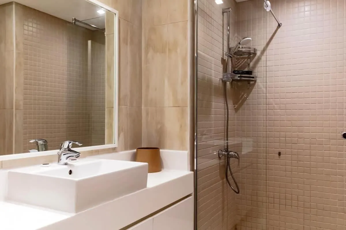 Luxury Stay Private Beach Access Dubaj
